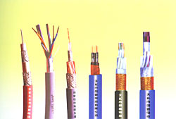 電(dian)子計算機用信(xin)号電纜